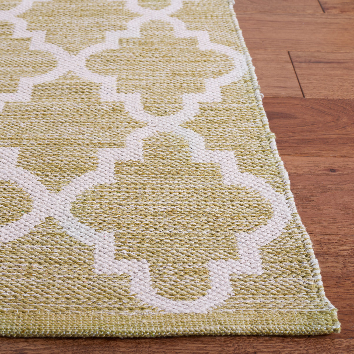 SAFAVIEH Handmade Flatweave Montauk Marie Casual Cotton Rug