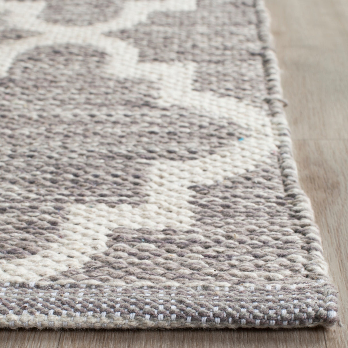 SAFAVIEH Handmade Flatweave Montauk Marie Casual Cotton Rug