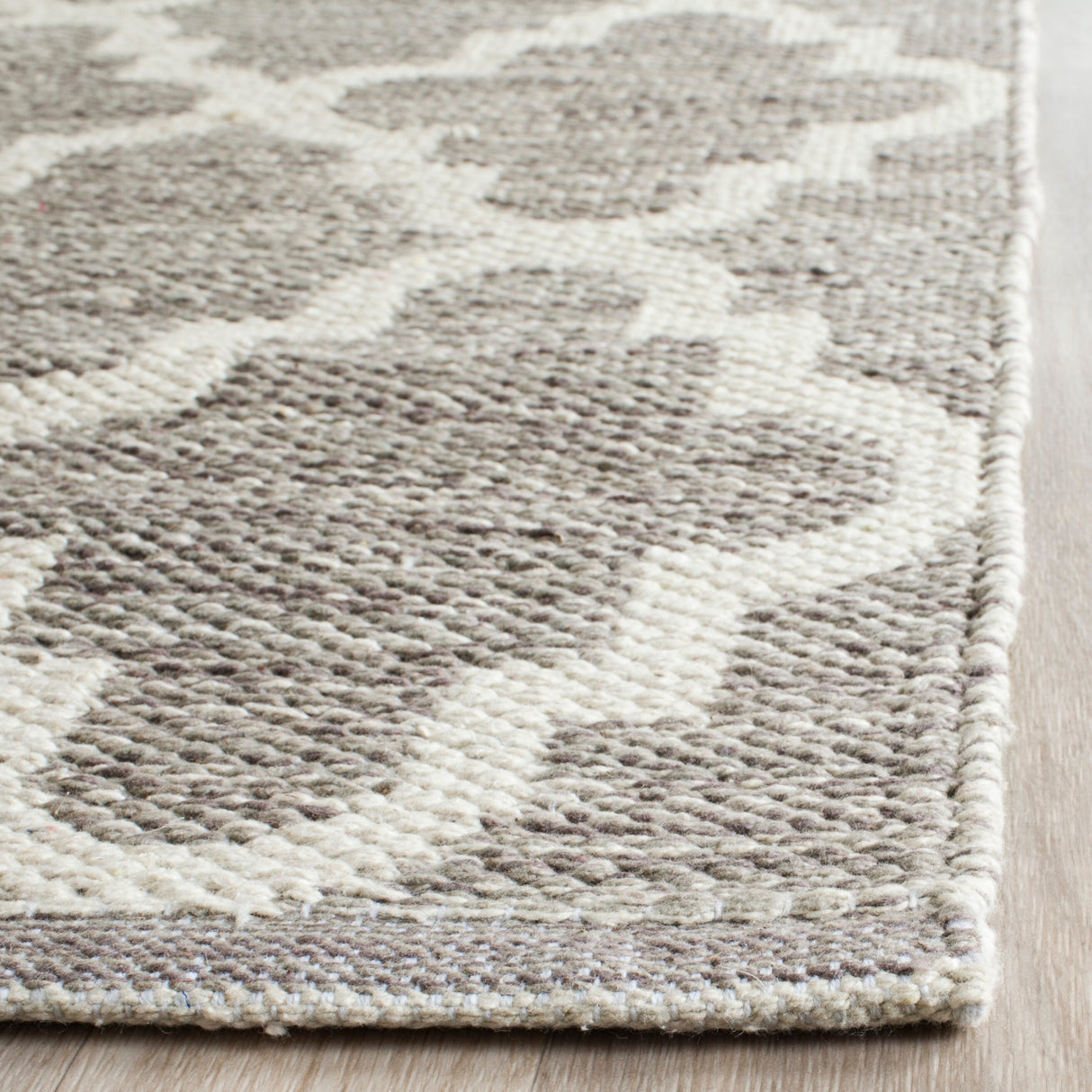 SAFAVIEH Handmade Flatweave Montauk Marie Casual Cotton Rug