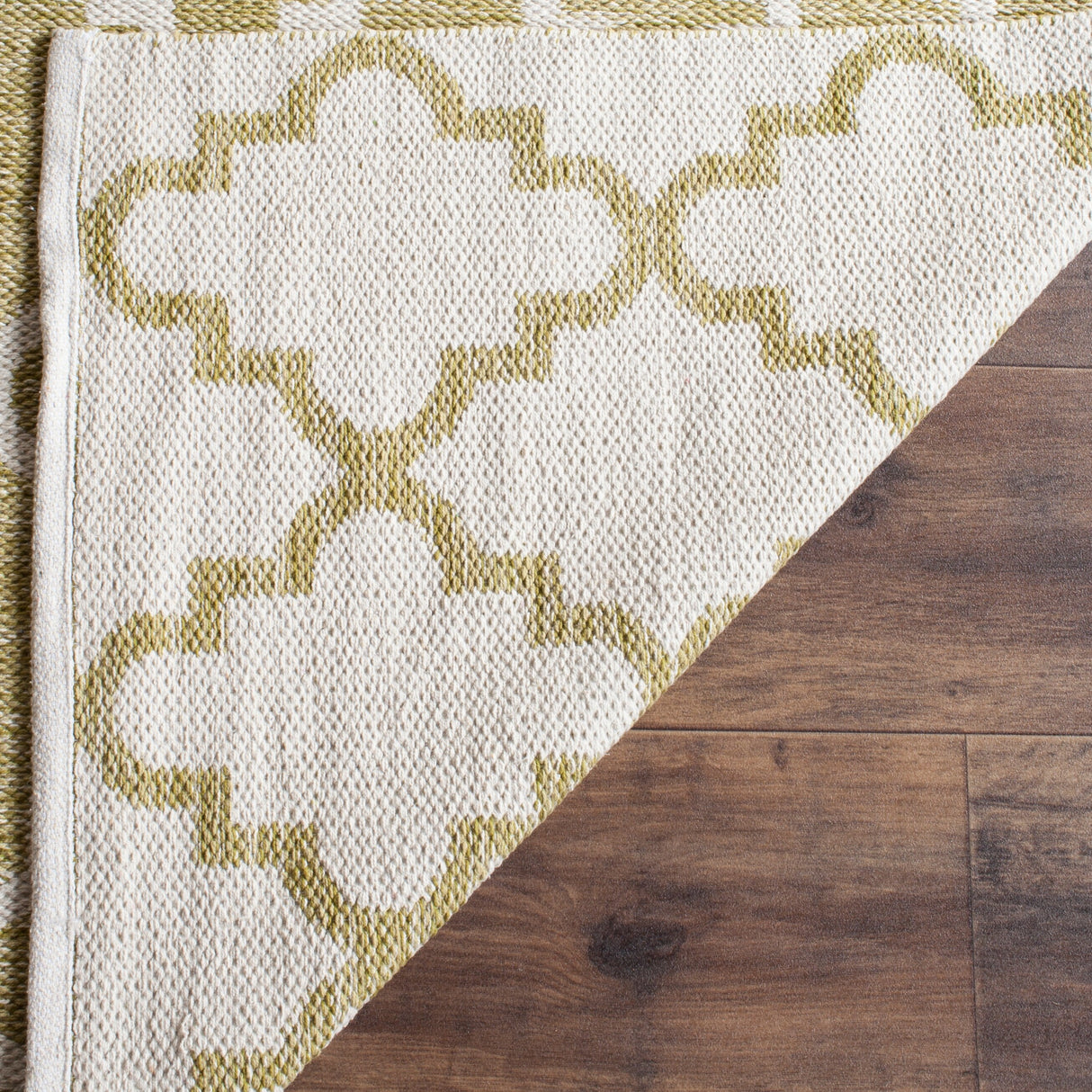 SAFAVIEH Handmade Flatweave Montauk Marie Casual Cotton Rug