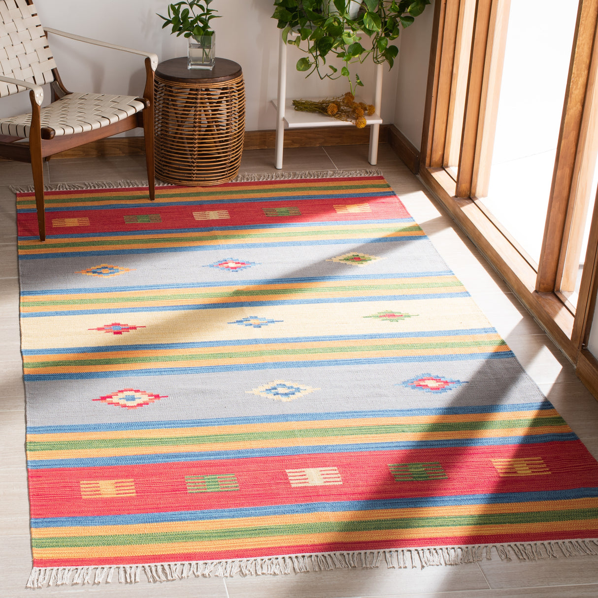 SAFAVIEH Handmade Flatweave Montauk Miruna Boho Tribal Cotton Rug