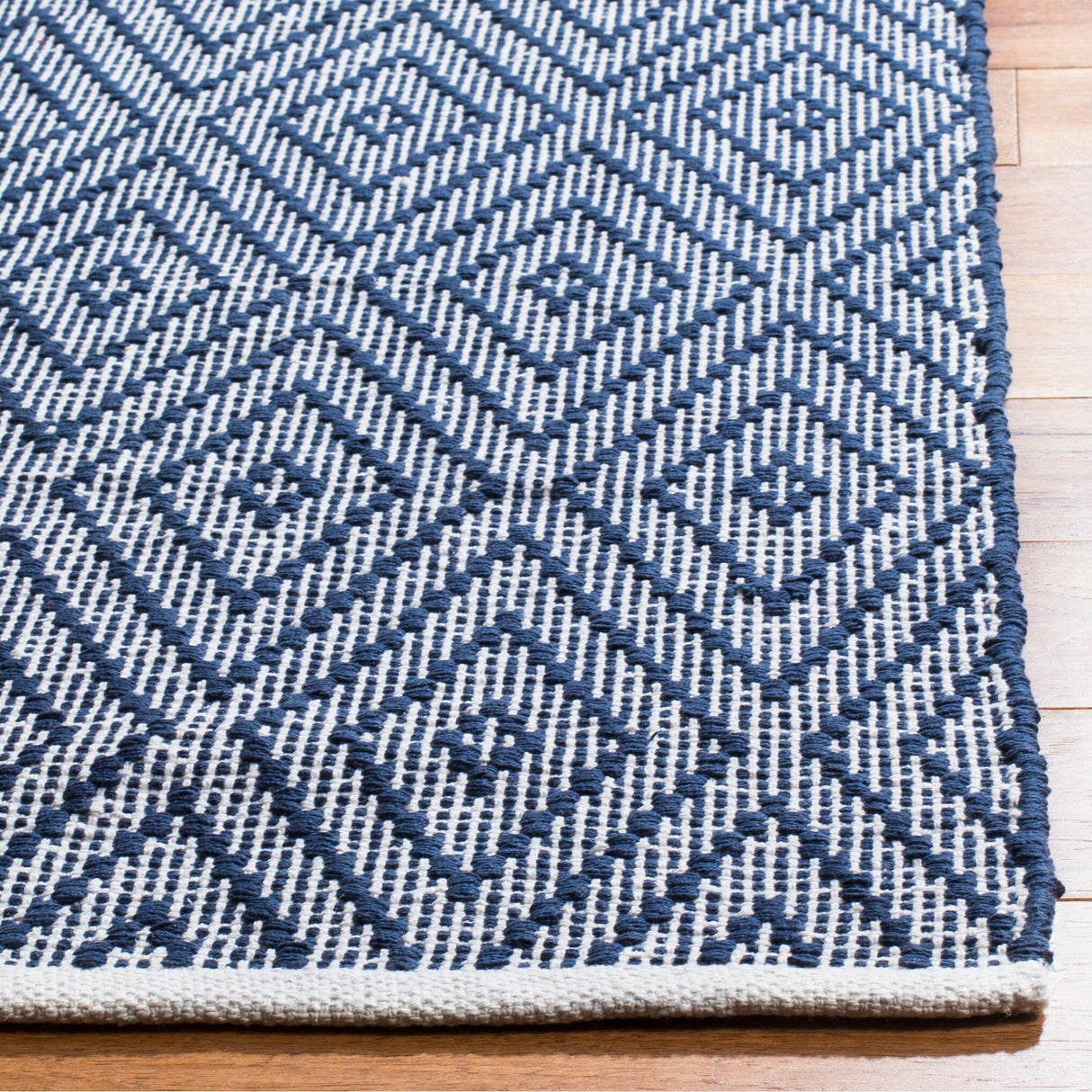 SAFAVIEH Handmade Flatweave Montauk Oushak Cotton Rug