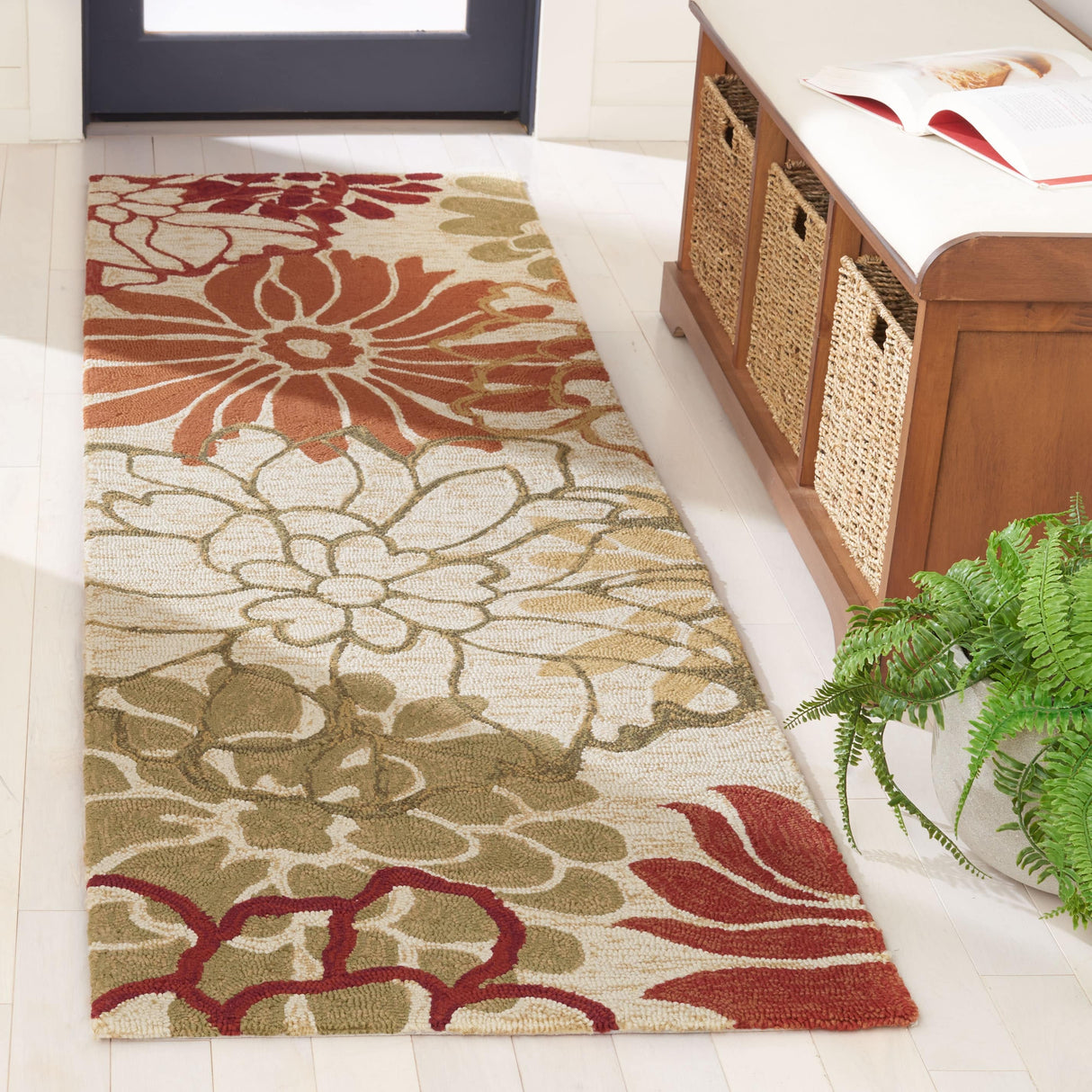 SAFAVIEH Handmade Four Seasons Janely Floral Rug