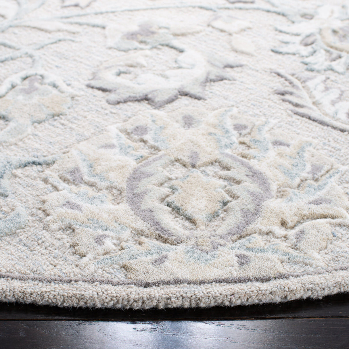 SAFAVIEH Handmade Glamour Marsona Floral Wool Rug