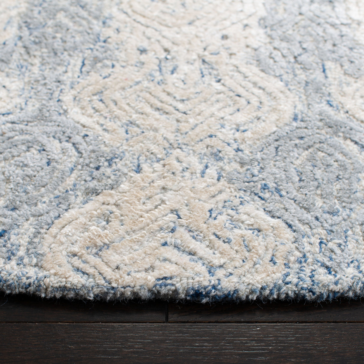 SAFAVIEH Handmade Glamour Mehrangiz Modern Viscose Rug