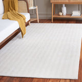 SAFAVIEH Handmade Glamour Ostilia Chevron Viscose Rug