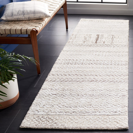 SAFAVIEH Handmade Glamour Shag Modern Viscose Rug