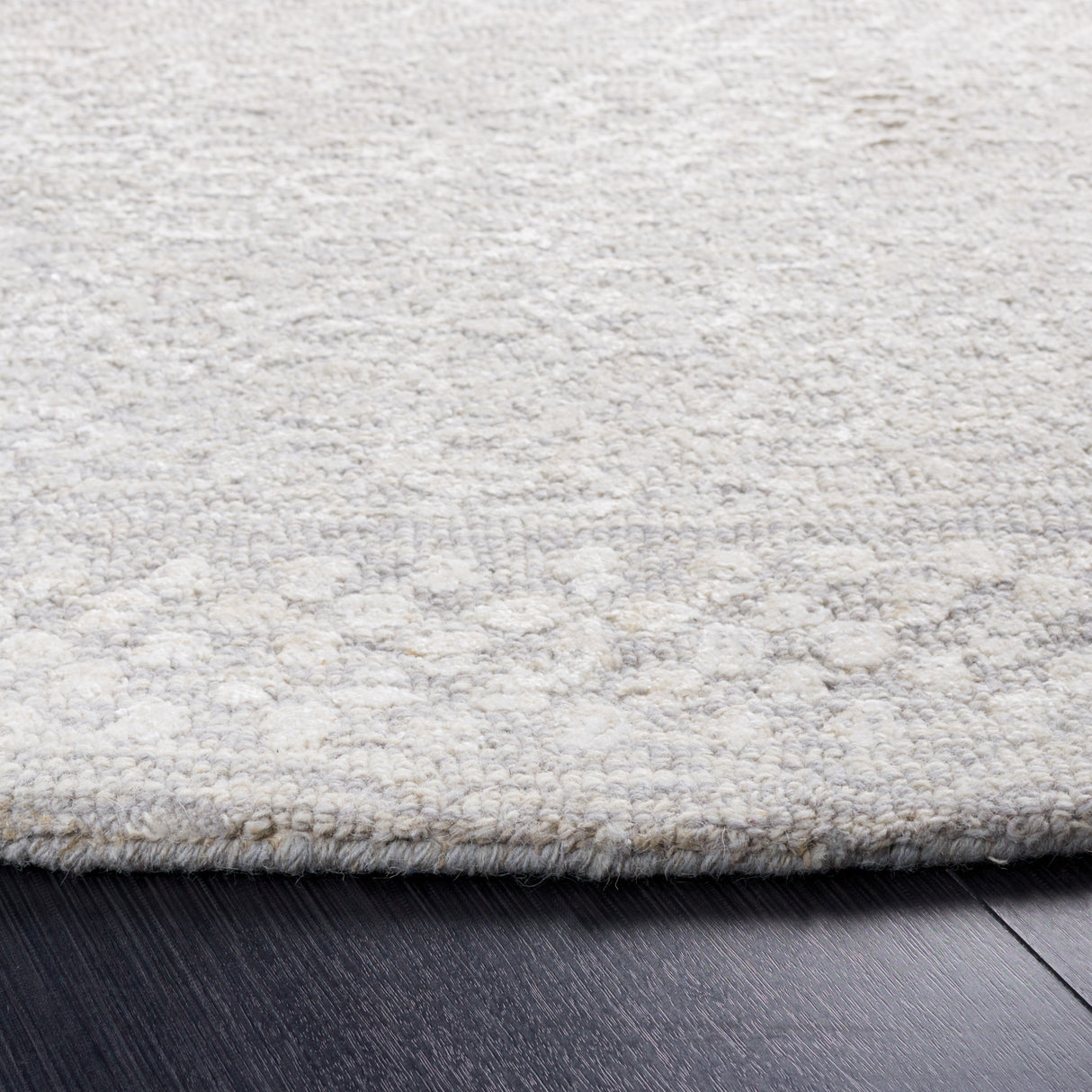 SAFAVIEH Handmade Glamour Shag Modern Viscose Rug