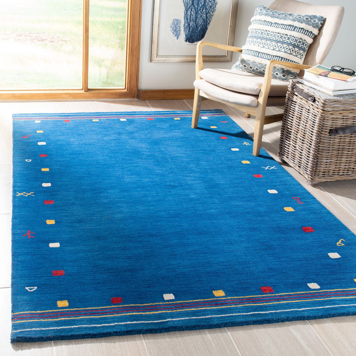 SAFAVIEH Handmade Himalaya Annelene Border Wool Rug