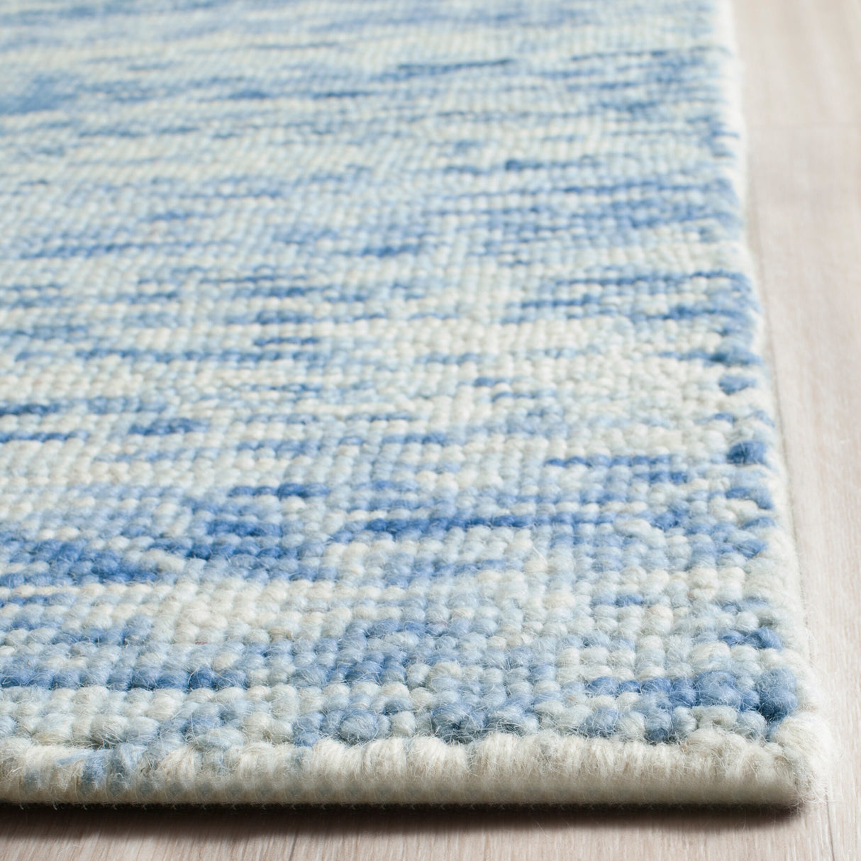 SAFAVIEH Handmade Himalaya Joanneke Modern Wool Rug