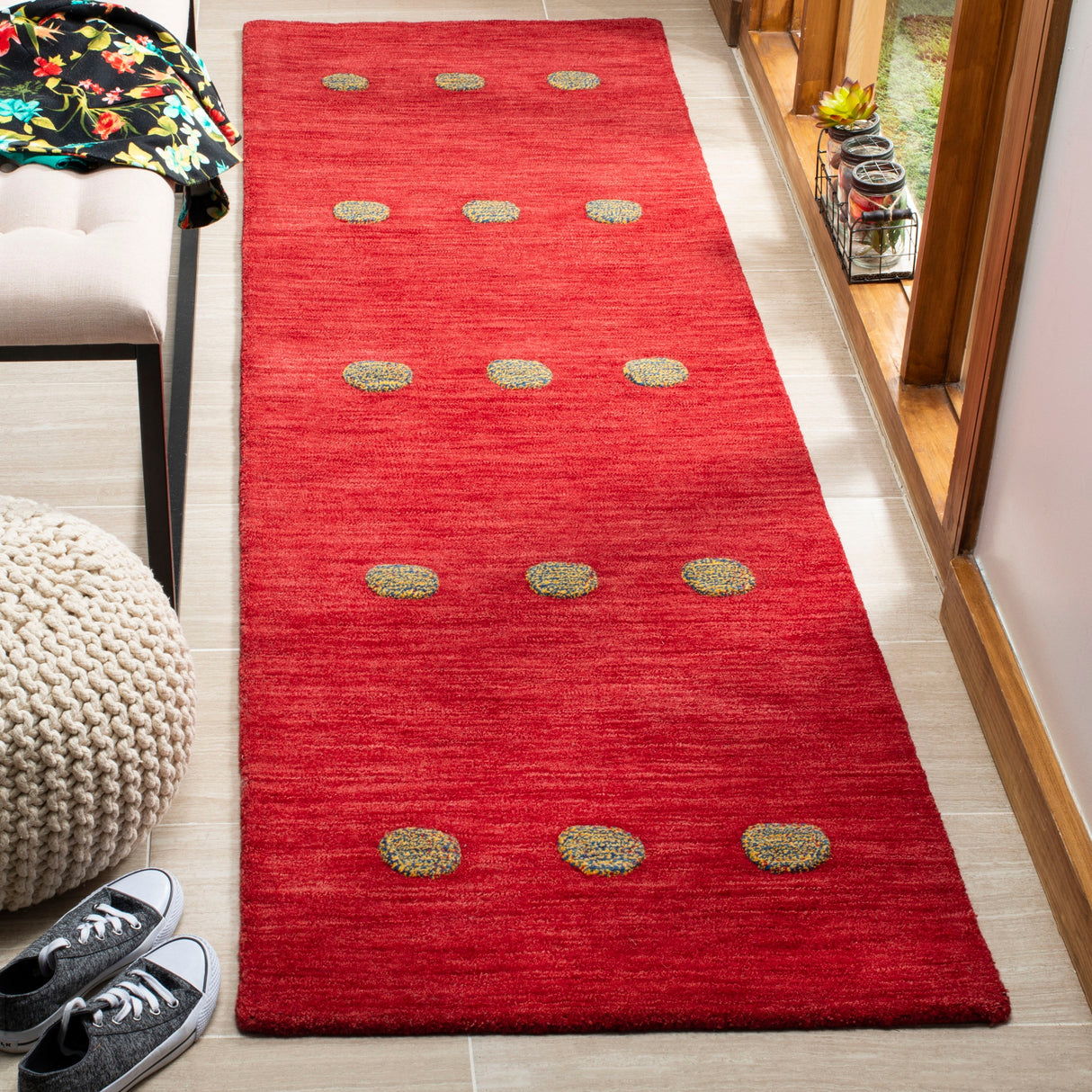 SAFAVIEH Handmade Himalaya Poppy Glossary Modern Wool Rug