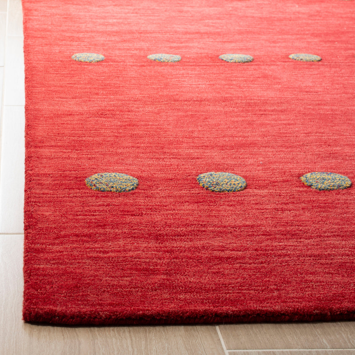 SAFAVIEH Handmade Himalaya Poppy Glossary Modern Wool Rug