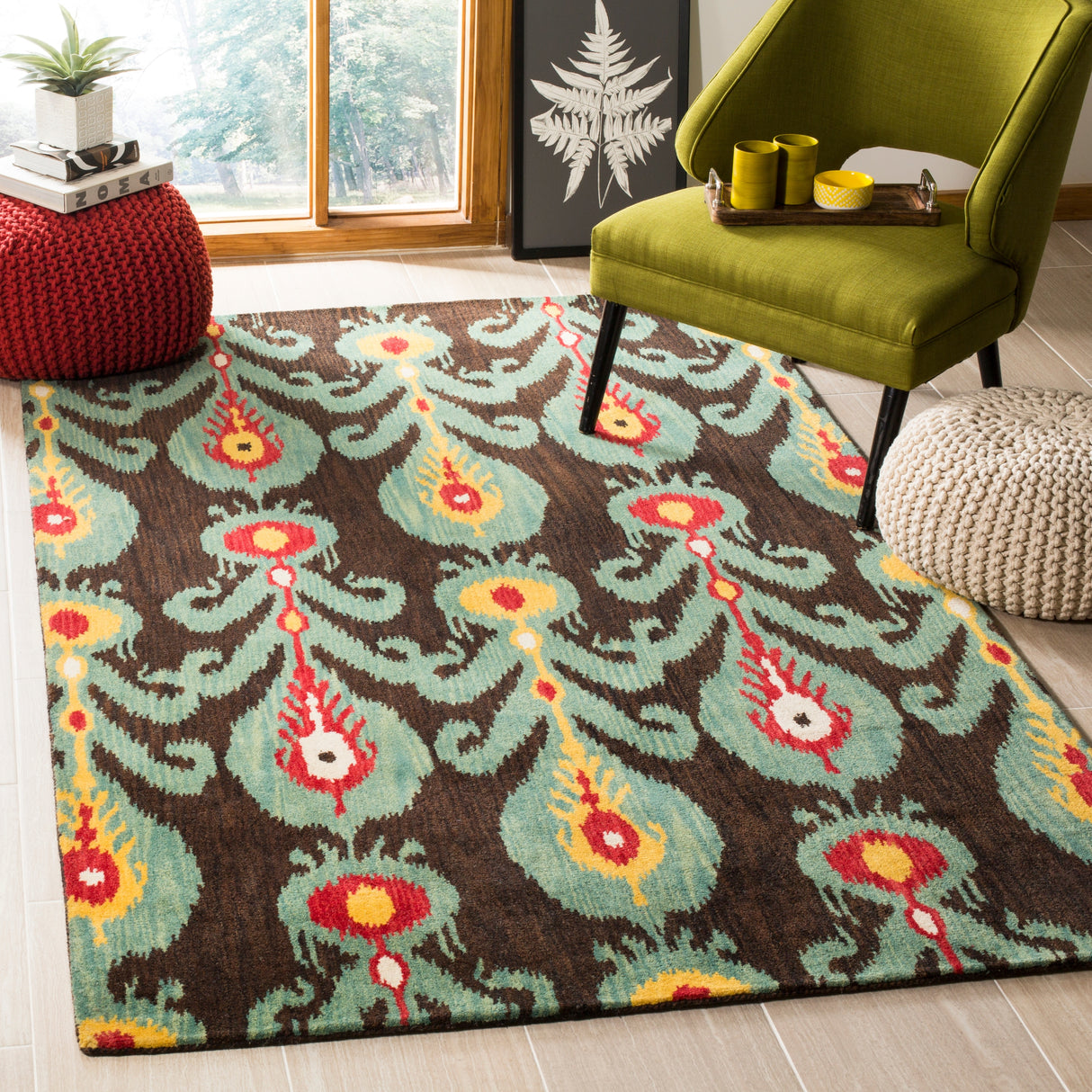 SAFAVIEH Handmade Ikat Helja Modern Wool Rug