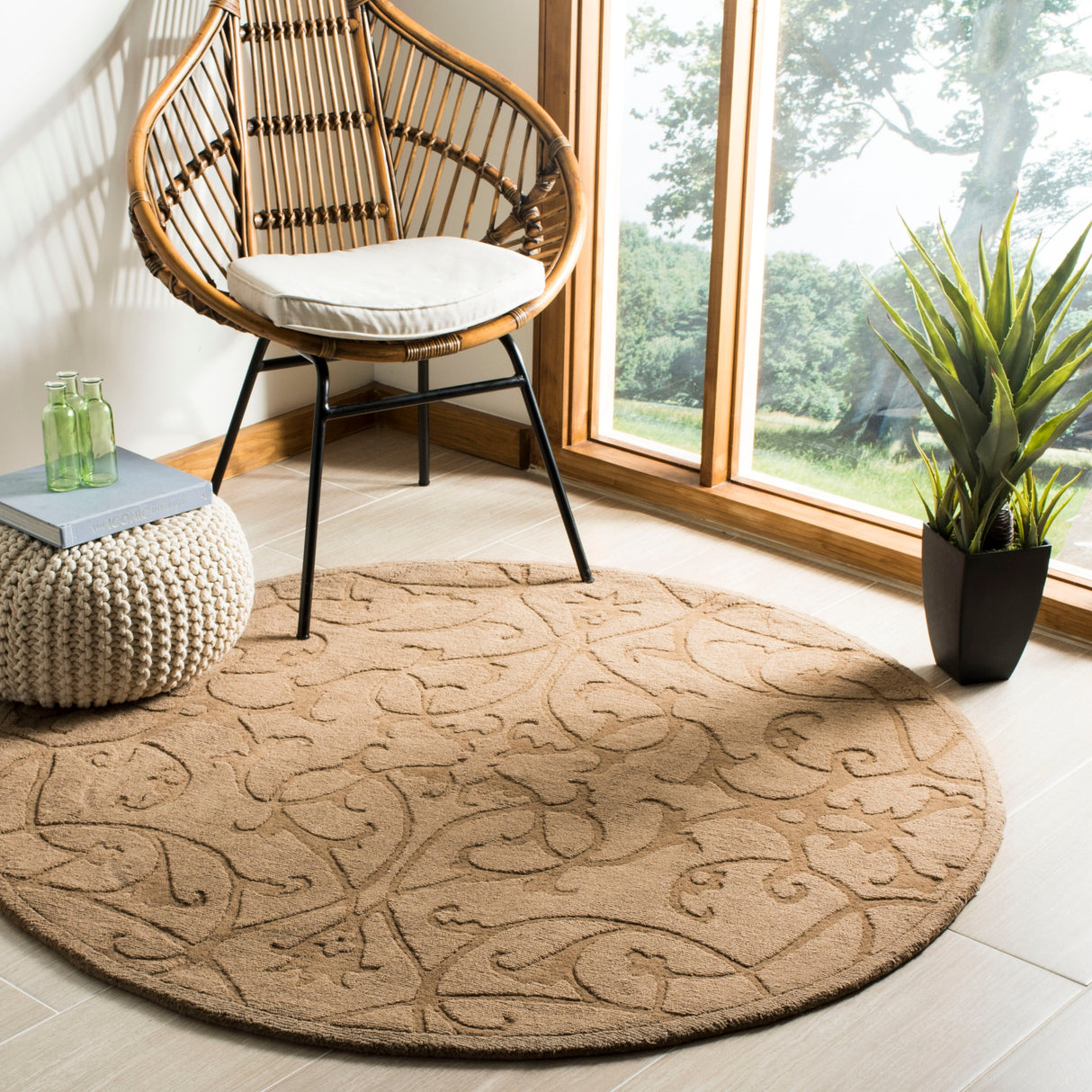 SAFAVIEH Handmade Impressions Anneluise Modern Scrolls Wool Rug