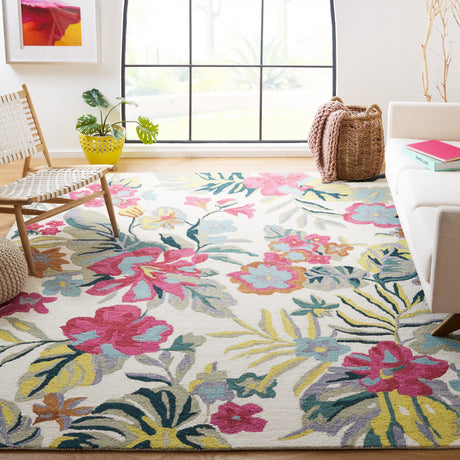 SAFAVIEH Handmade Jardin Cela Floral Wool Rug