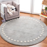 SAFAVIEH Handmade Kids Alondra Wool Rug