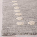 SAFAVIEH Handmade Kids Alondra Wool Rug