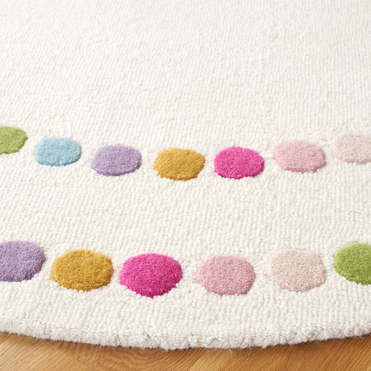 SAFAVIEH Handmade Kids Destini Dots Wool Rug