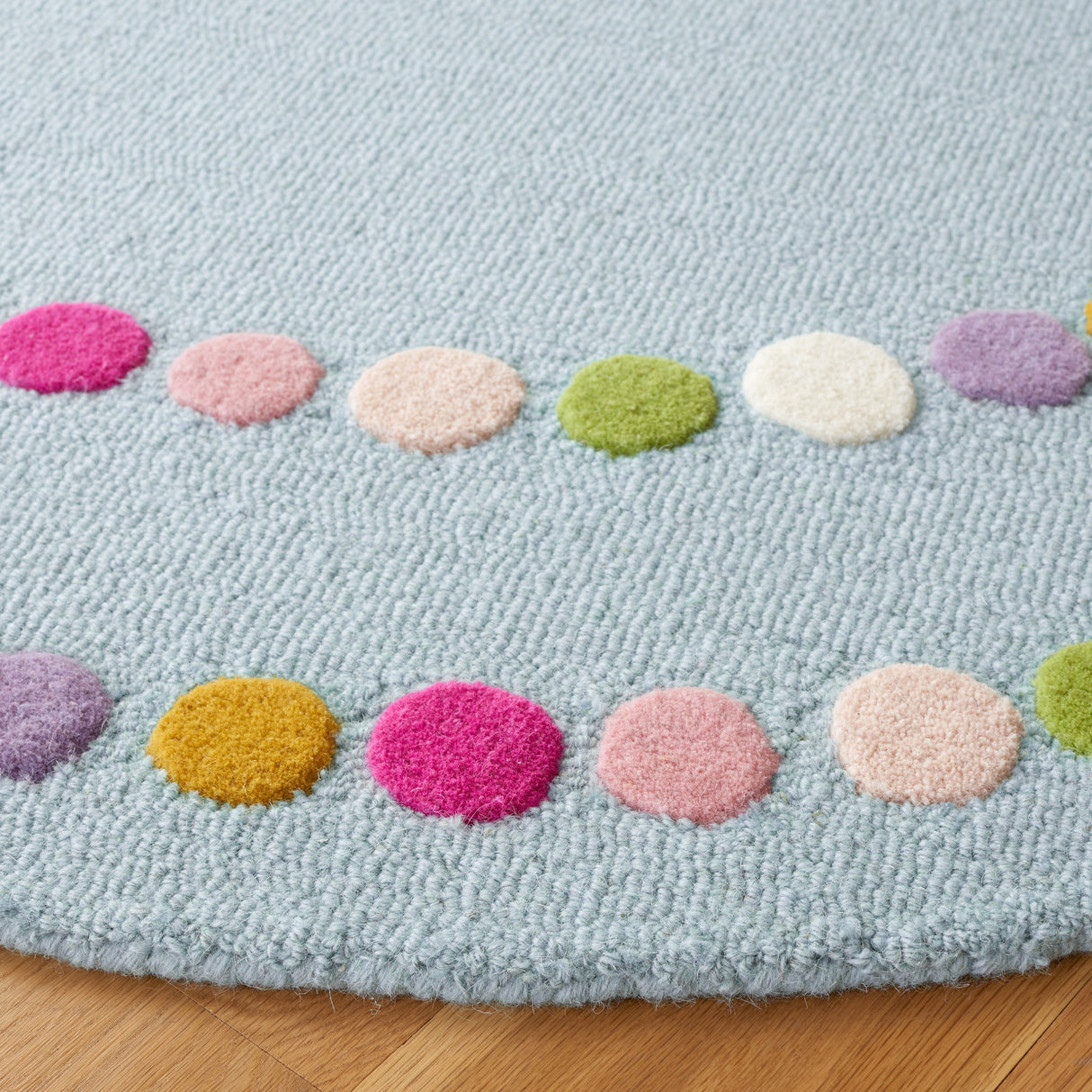 SAFAVIEH Handmade Kids Destini Dots Wool Rug