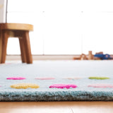 SAFAVIEH Handmade Kids Destini Dots Wool Rug