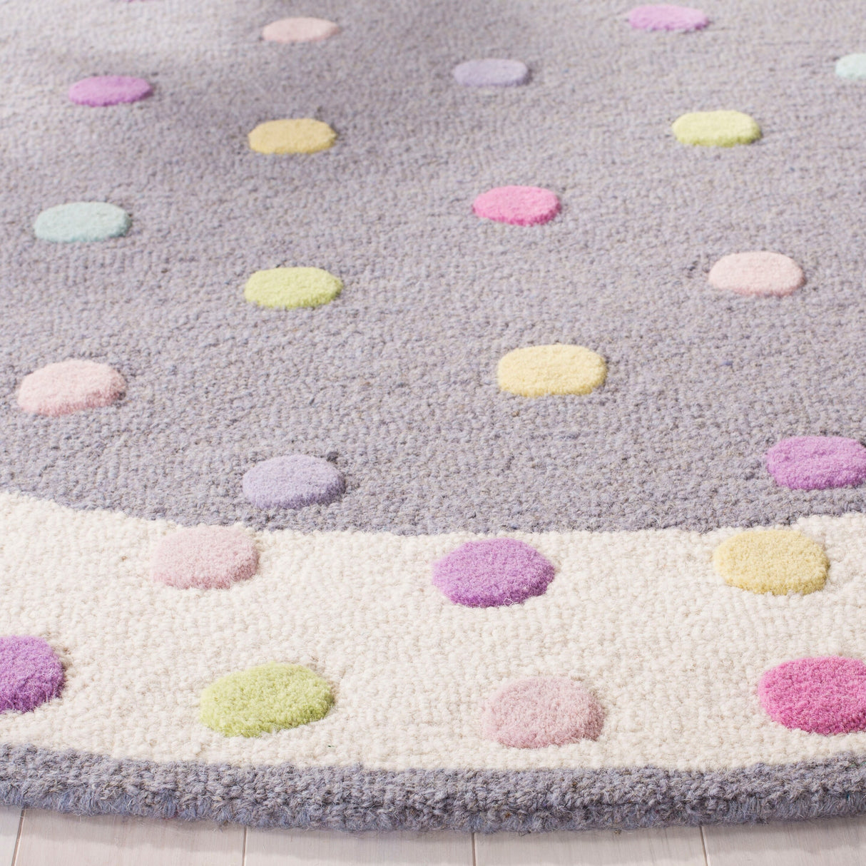 SAFAVIEH Handmade Kids Jocelyne Wool Rug