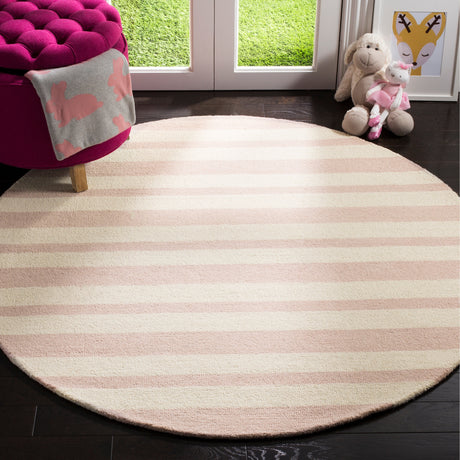 SAFAVIEH Handmade Kids Kailyn Wool Rug