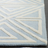 SAFAVIEH Handmade Kids Katlynn Wool Rug