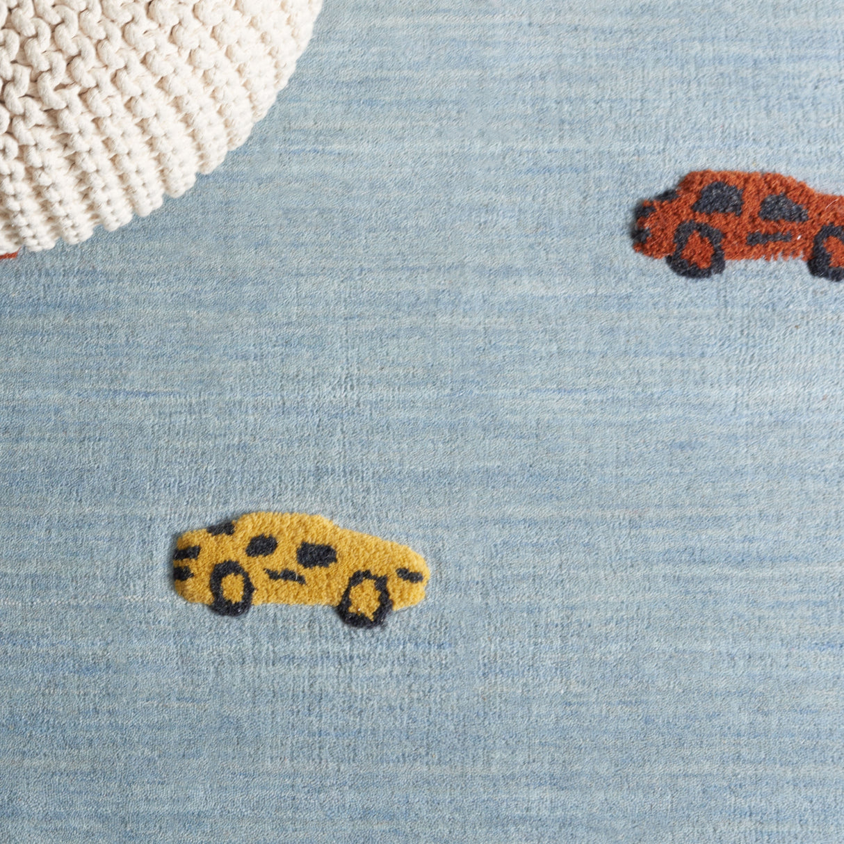 SAFAVIEH Handmade Kids Reina Cars Wool Rug