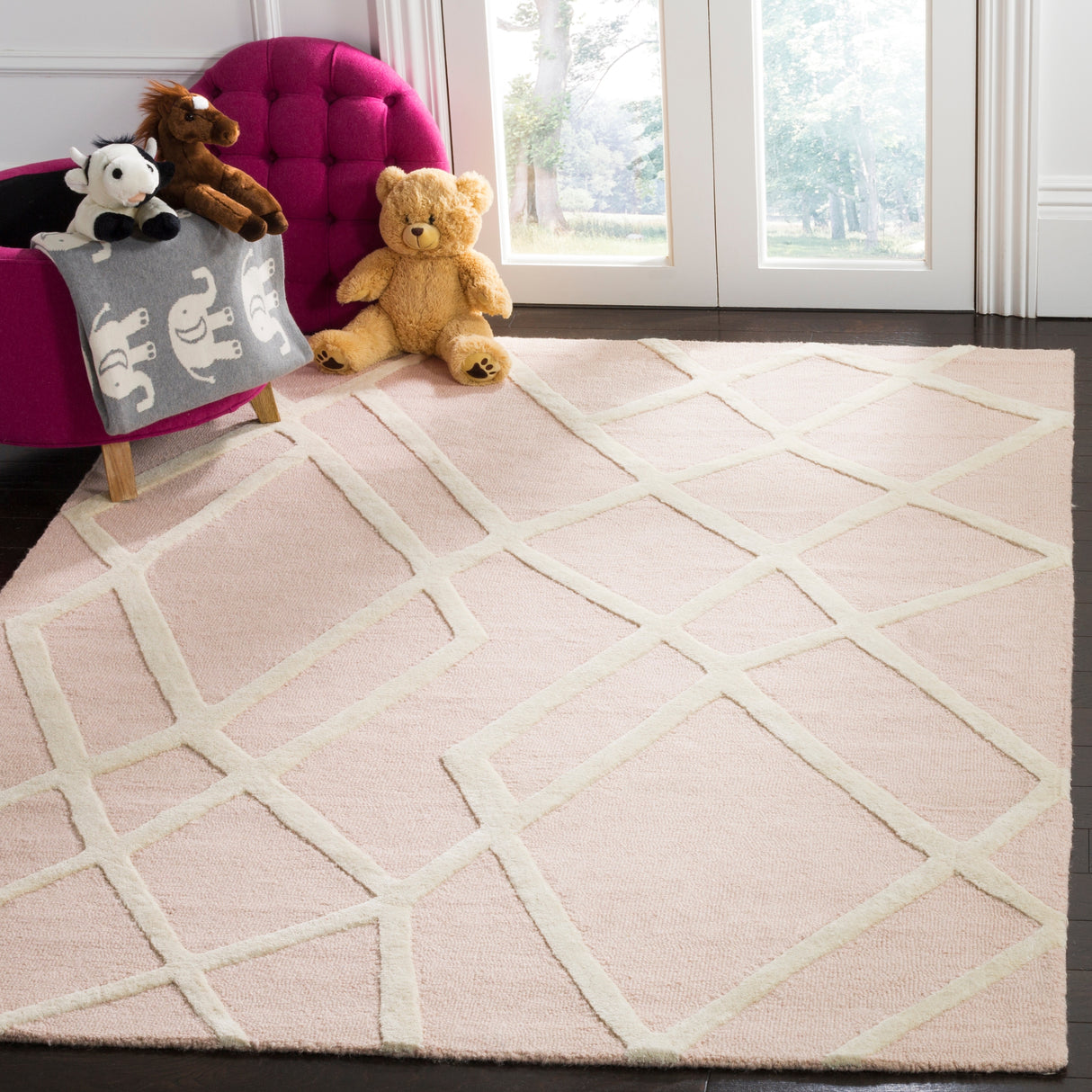 SAFAVIEH Handmade Kids Viridiana Wool Rug