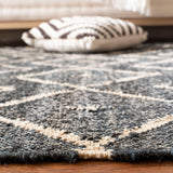 SAFAVIEH Handmade Kilim Fiorinda Flatweave Wool Rug