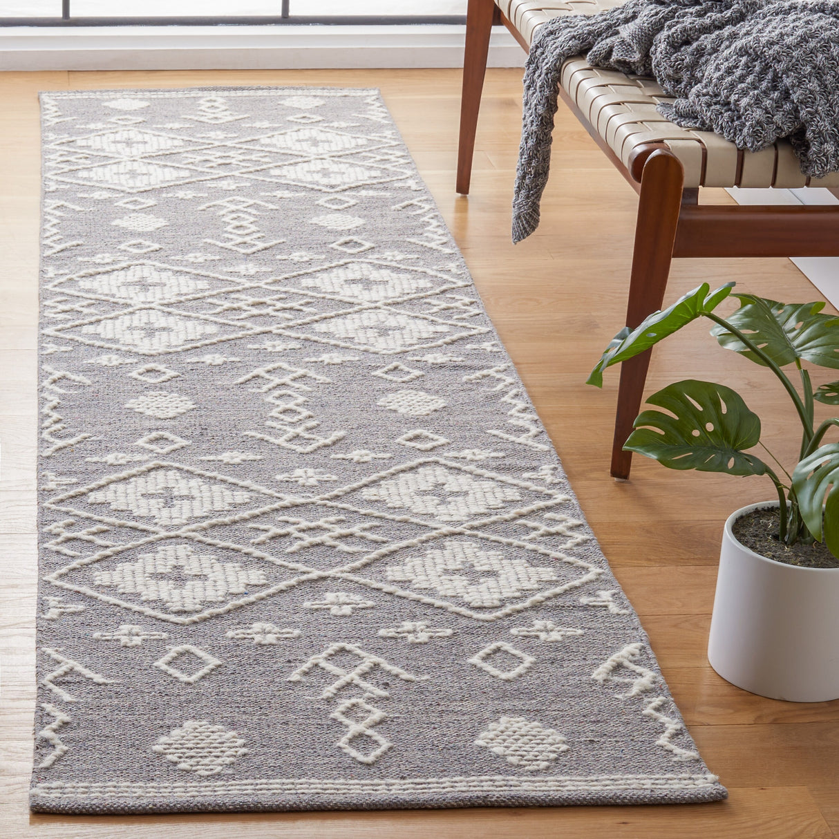 SAFAVIEH Handmade Kilim Greet Cotton Rug