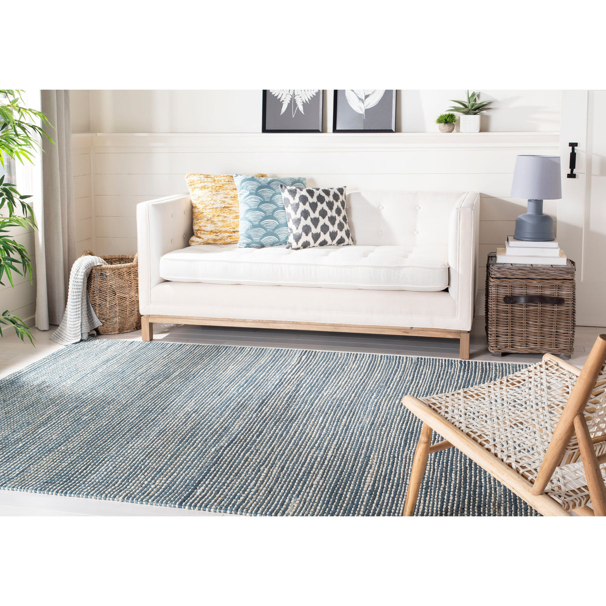 SAFAVIEH Handmade Marbella Fine Modern Jute Rug