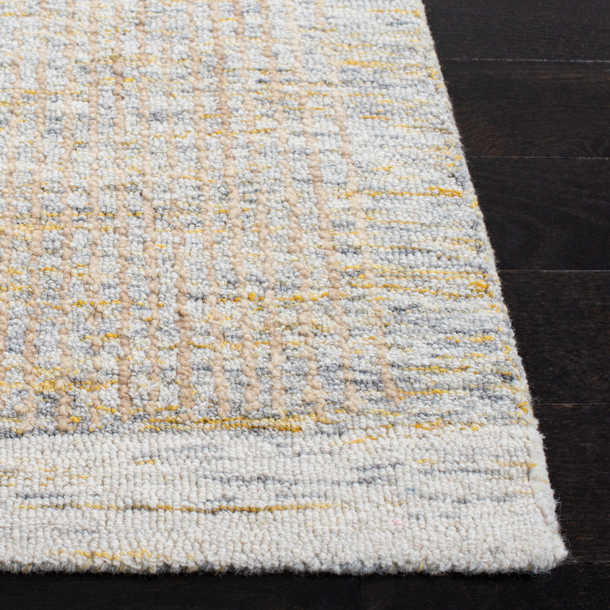 SAFAVIEH Handmade Metro Janin Wool Rug