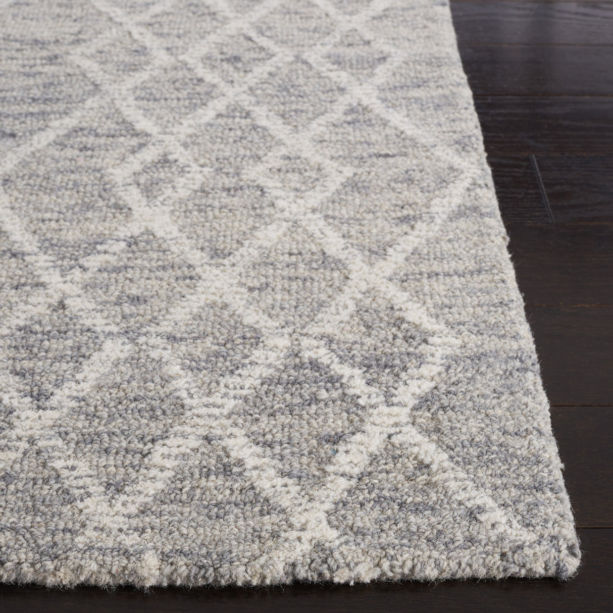 SAFAVIEH Handmade Metro Massom French Country Wool Rug