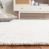 SAFAVIEH Handmade Micro-Loop Caridad Transitional Wool Rug