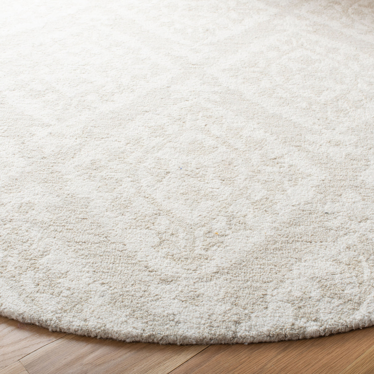 SAFAVIEH Handmade Micro-Loop Hyeong Wool Rug