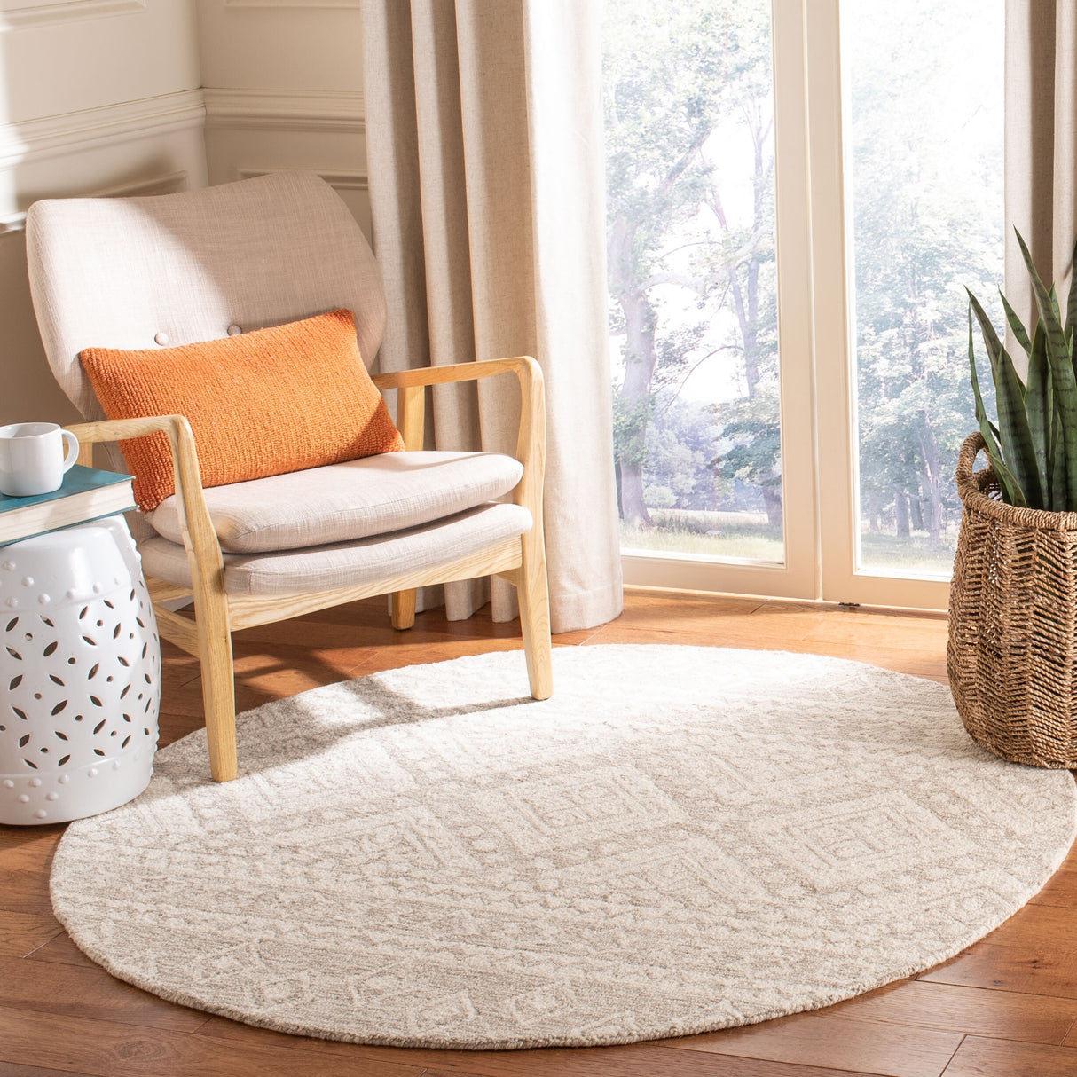 SAFAVIEH Handmade Micro-Loop Kobie Wool Rug