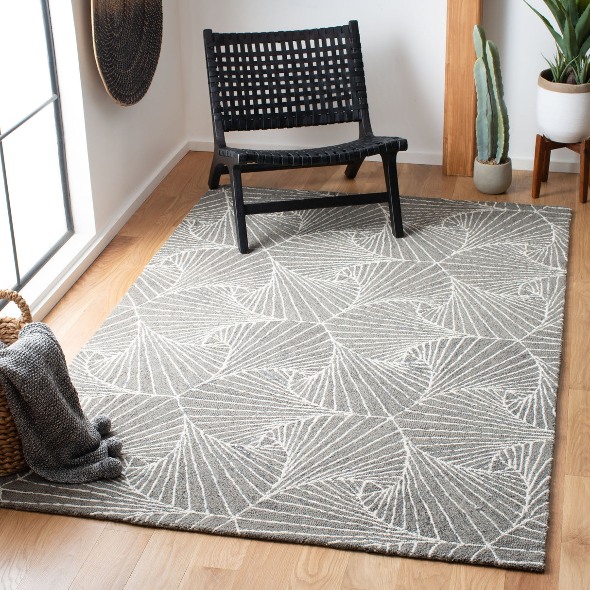 SAFAVIEH Handmade Micro-Loop Sirine Modern Wool Rug