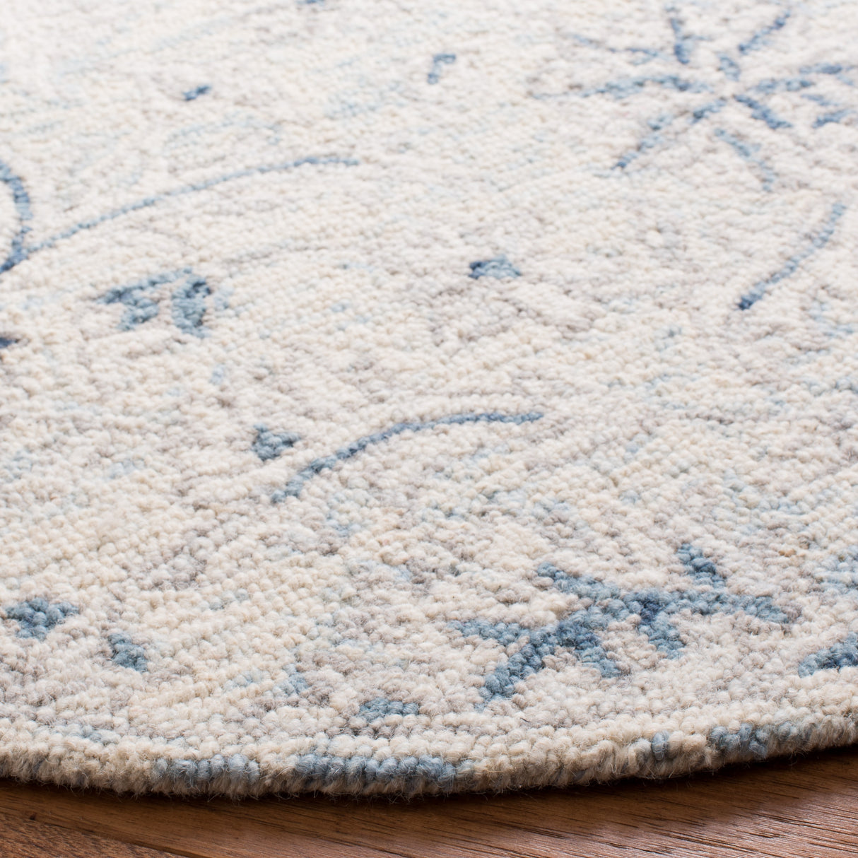 SAFAVIEH Handmade Micro-Loop Utta Wool Rug