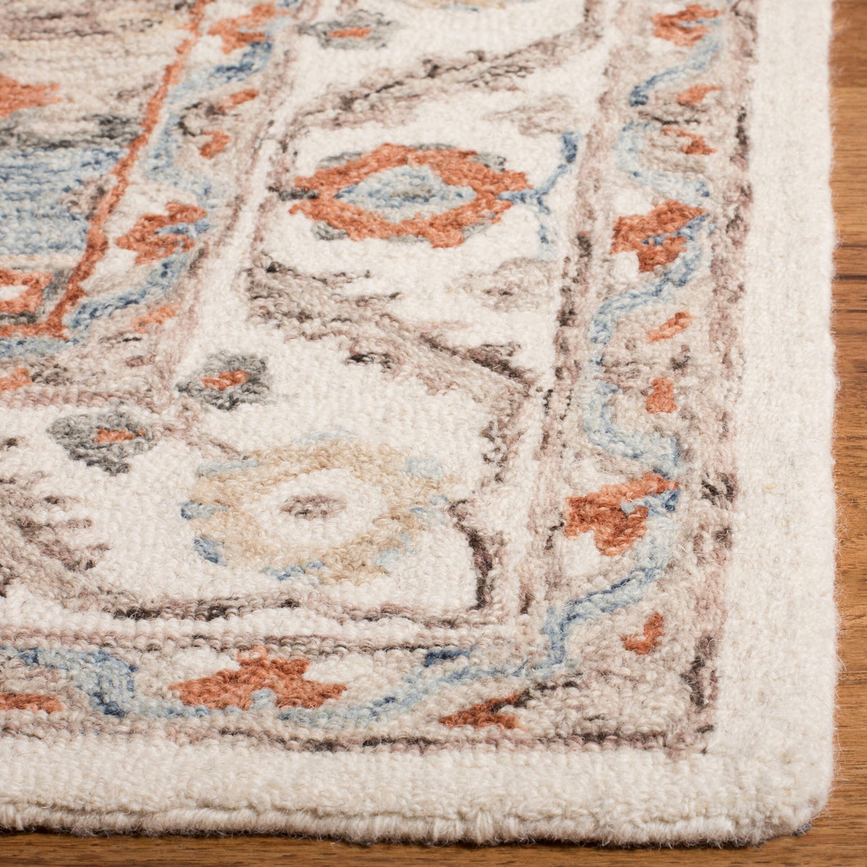 SAFAVIEH Handmade Micro-Loop Vildan Wool Rug