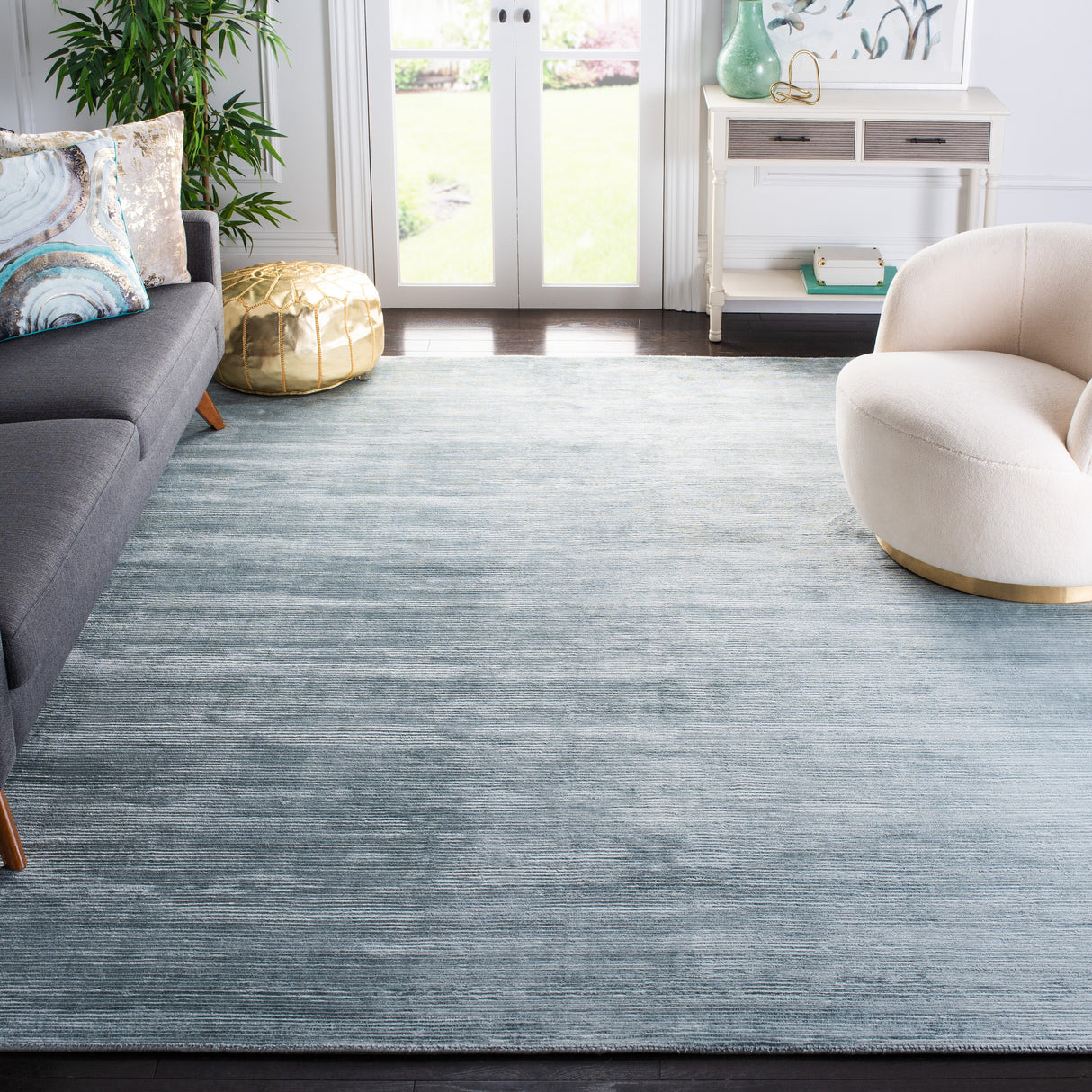 SAFAVIEH Handmade Mirage Pavlina Modern Abstract Viscose Rug