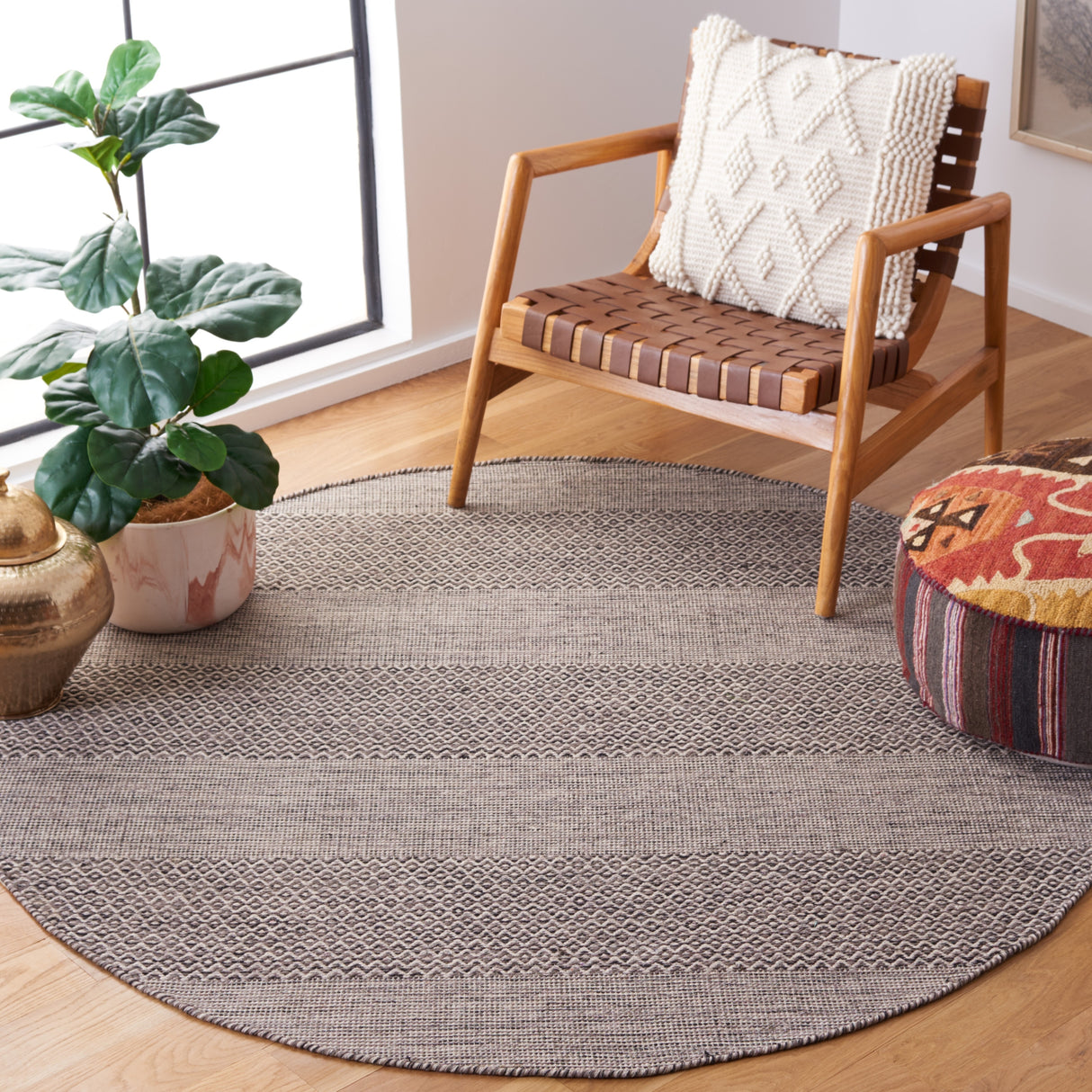 SAFAVIEH Handmade Montauk Alden Flatweave Cotton Fringe Rug