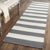 SAFAVIEH Handmade Montauk Geltrude Stripe Cotton Flatweave Rug