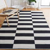 SAFAVIEH Handmade Montauk Heiddis Geometric Cotton Rug