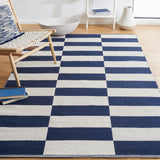 SAFAVIEH Handmade Montauk Heiddis Geometric Cotton Rug