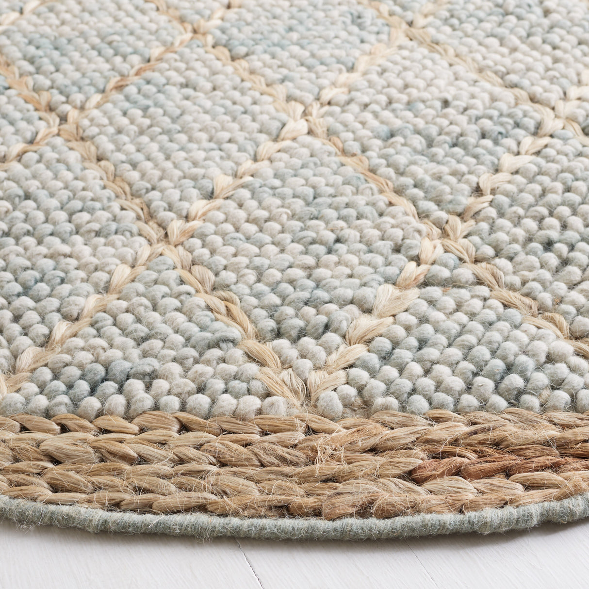 SAFAVIEH Handmade Natura Aliene Trellis Wool Rug