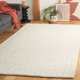 SAFAVIEH Handmade Natura Done Textured Wool Rug