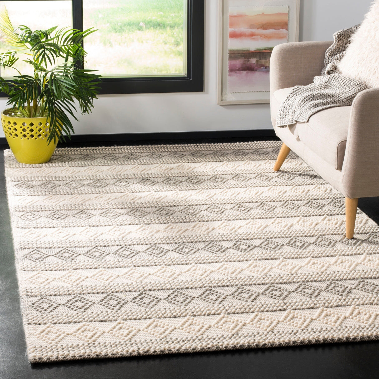 SAFAVIEH Handmade Natura Foka Wool Rug