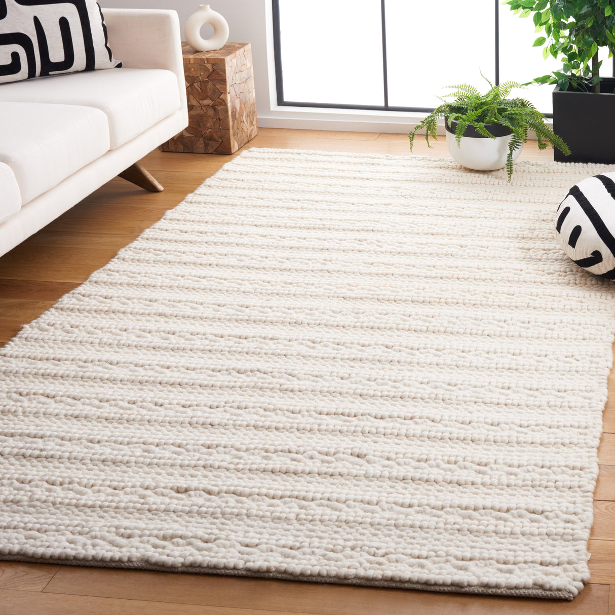 SAFAVIEH Handmade Natura Geja Textured Wool Rug