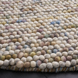 SAFAVIEH Handmade Natura Gonnie Wool Rug